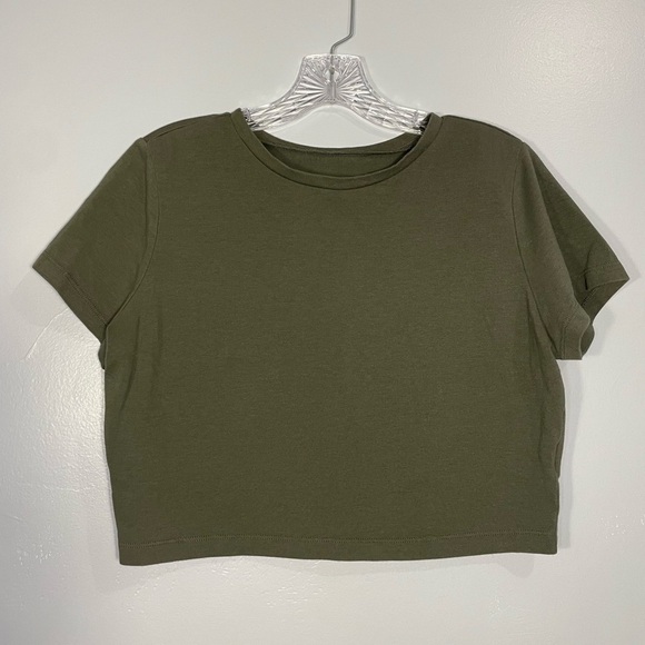 Wild Fable Women's Cropped Tee Size XL Olive Green Short Sleeve EUC Y2K 90s 00s - Picture 3 of 14